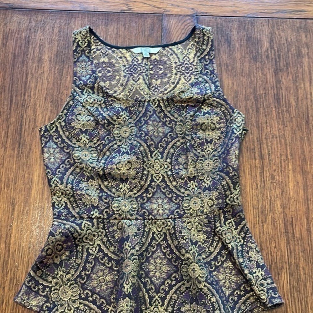 BB Dakota metallic Gold Purple Jacquard Peplum Sleeveless Fitted Party Top XS
